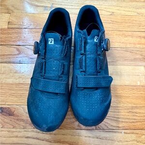 Bontrager Black Cycling Shoes with Dial Closure